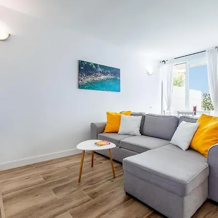 47 Amazing Primavera With Wifi, Terrace, Pool Apartmán